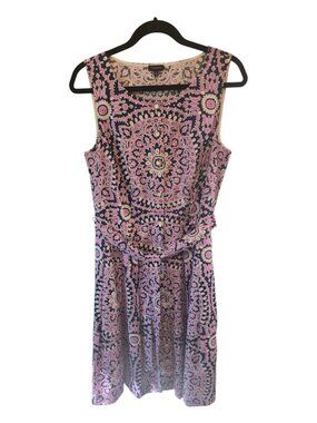 TALBOTS POPLIN FIT & FLARE MEDALLION PRINT DRESS LILAC BLUE SIZE 10 NWOT BELT